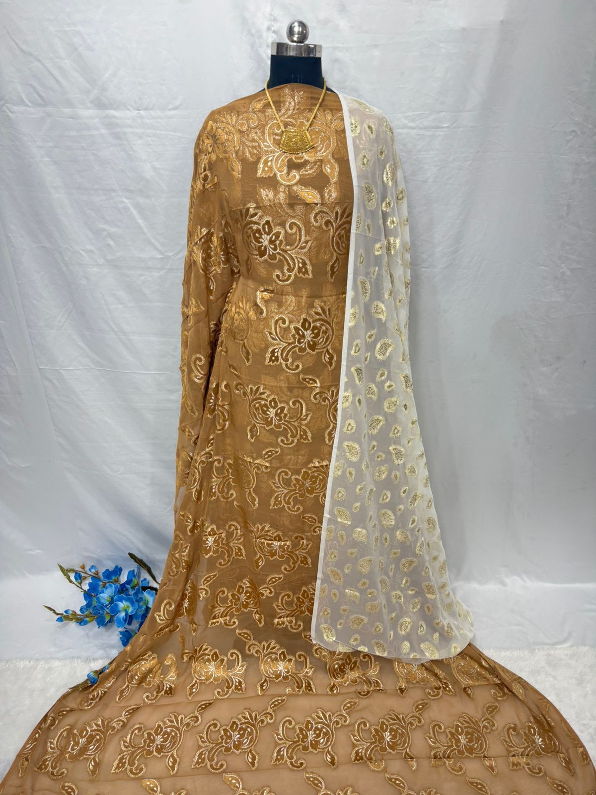 Fransawi Dirac Floral Full Set – Somali Fabric in Multiple Colours