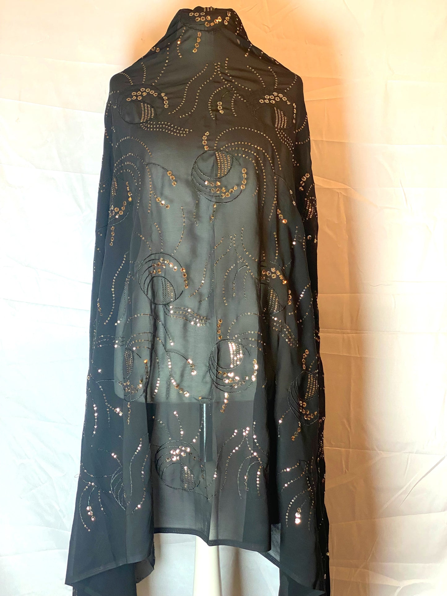 Somali Garbasaar – Black with Gold