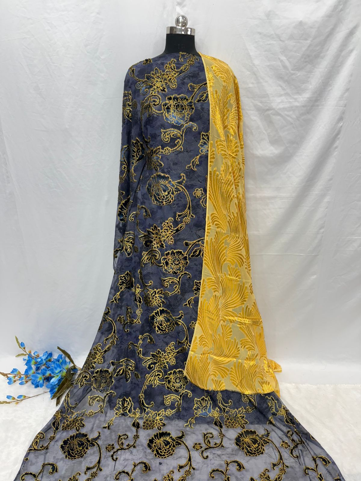 Maqbal Dirac Royal Floral Velvet Full Set – 10 Colours