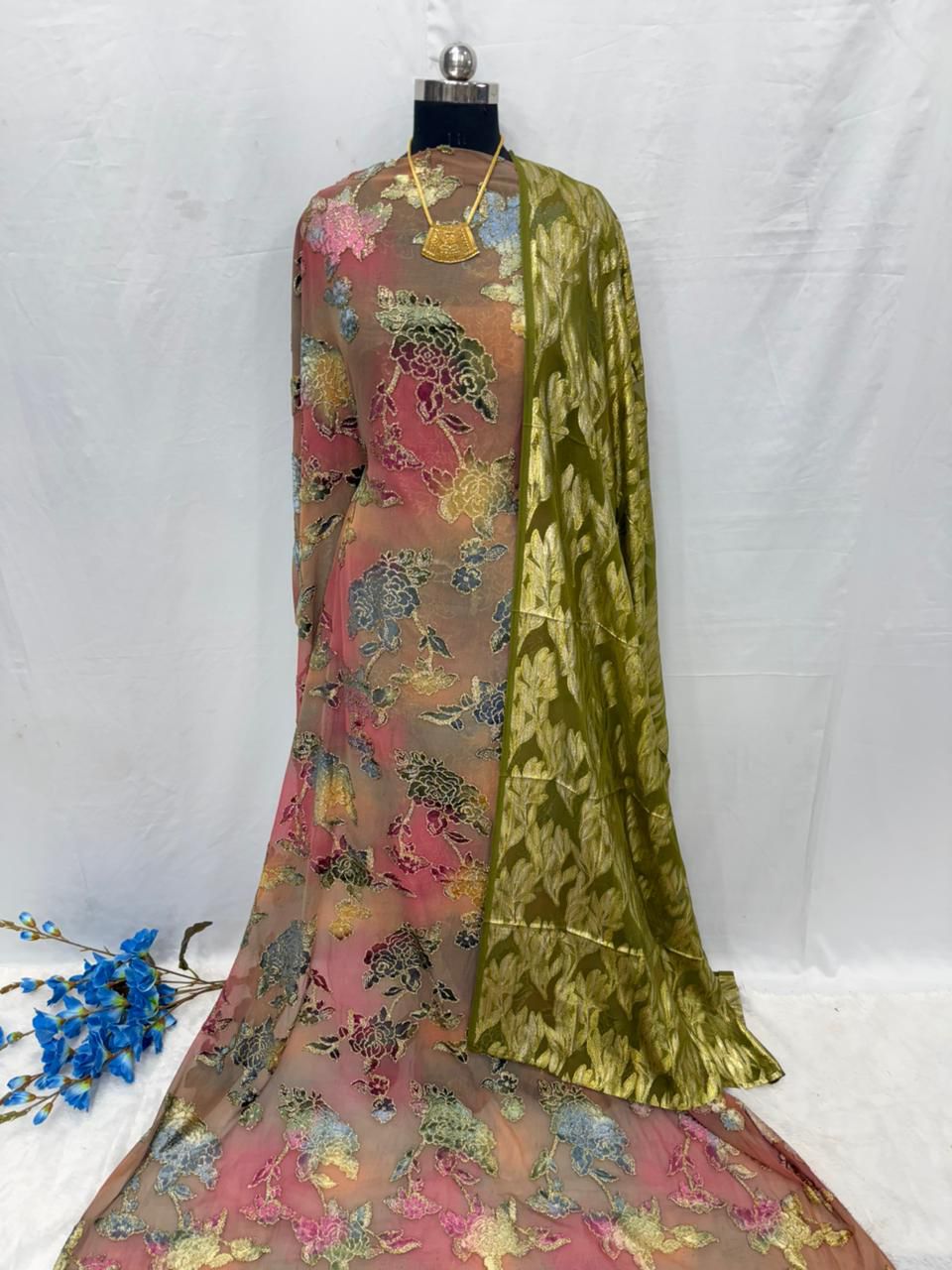 Maqbal Dirac Full Set – Floral Somali Fabric in Multiple Colours