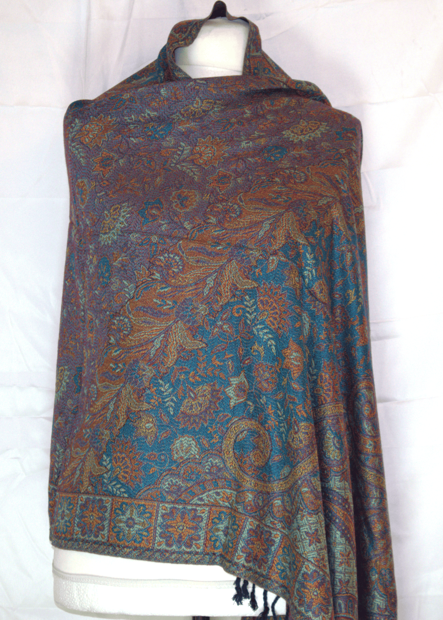 Dirac Fashion Somali Paisley Pashmina Dark Style 1