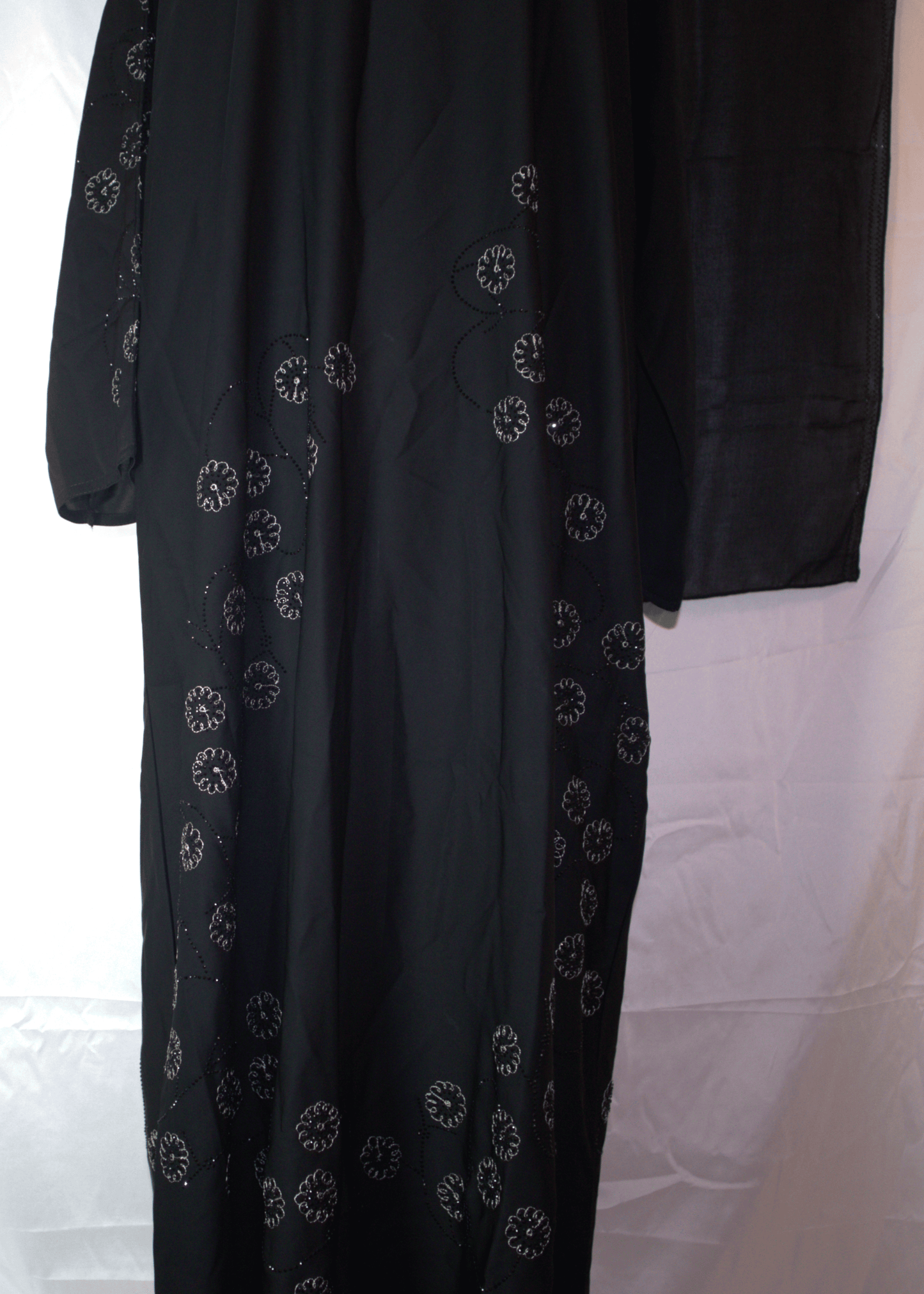 One Piece Abaya with embroidery
