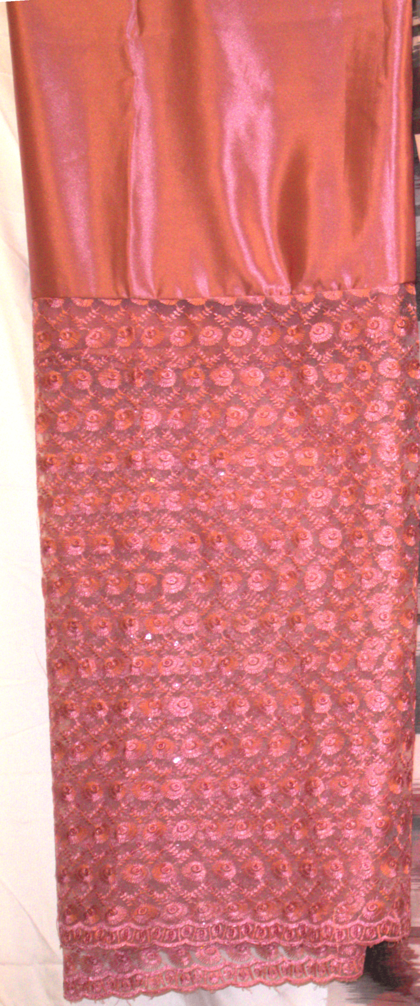 pink Gorgorad fabric with pattern