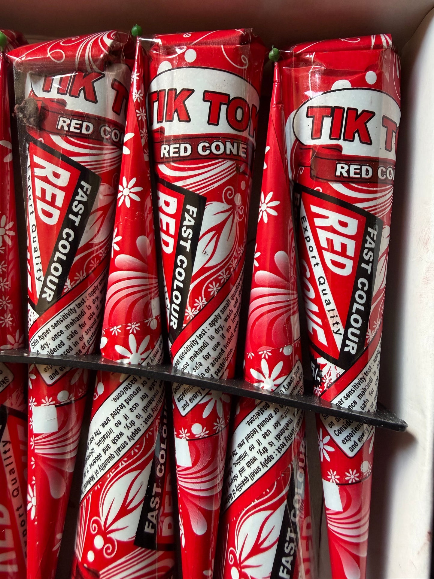 Tik Tok Red Cone Fast Colour – Box of 12