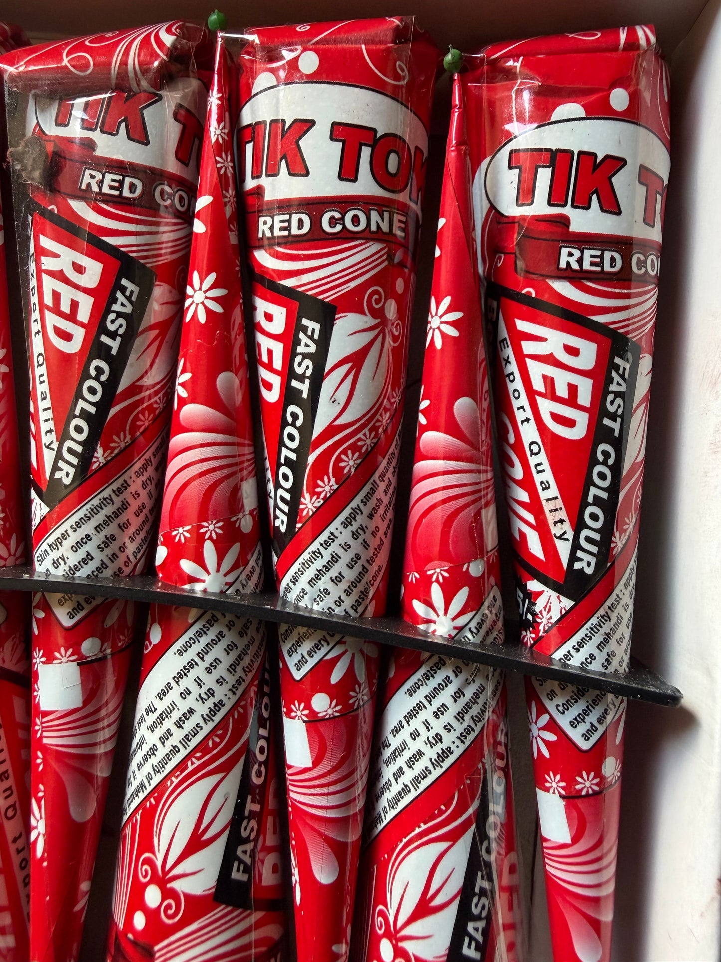 Tik Tok Red Cone Fast Colour – Box of 12