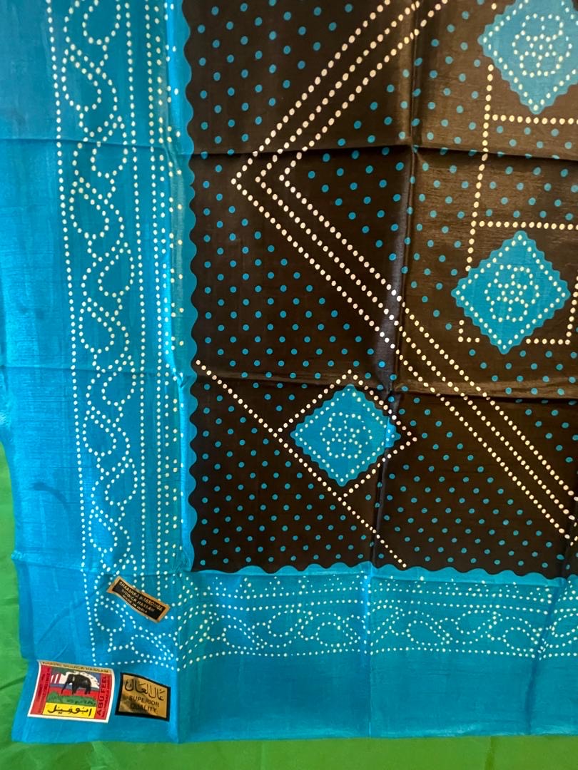 Somali Shaash (Black, White and Light Blue Silk)