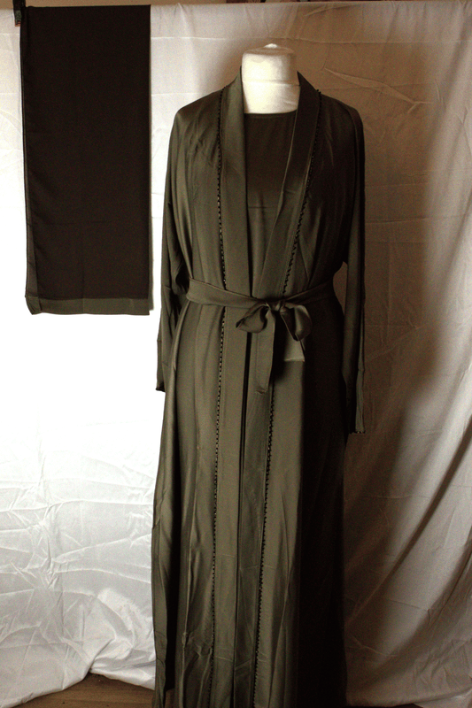 Two-Piece Layered Abaya - Full set with Belt and Headscarf