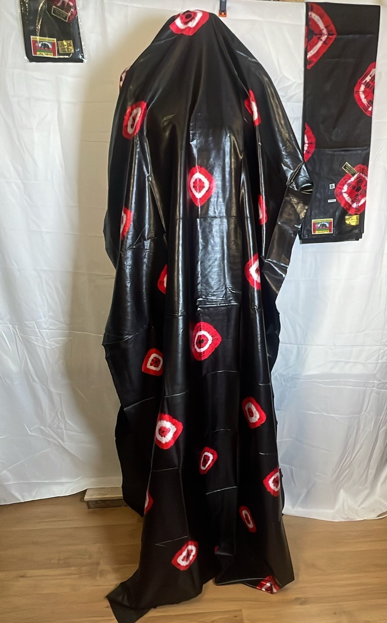 Black & Red Shaash Saar Dirac Full Set