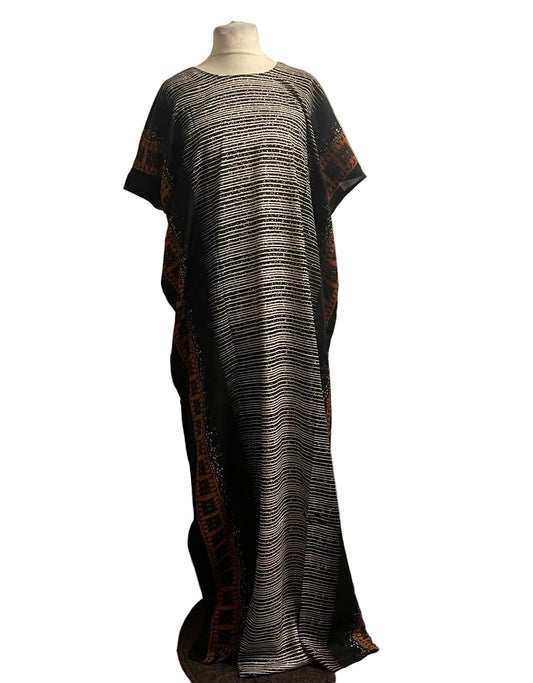 Somali Baati Black Silver Shimmer Stripe & Tribal Border