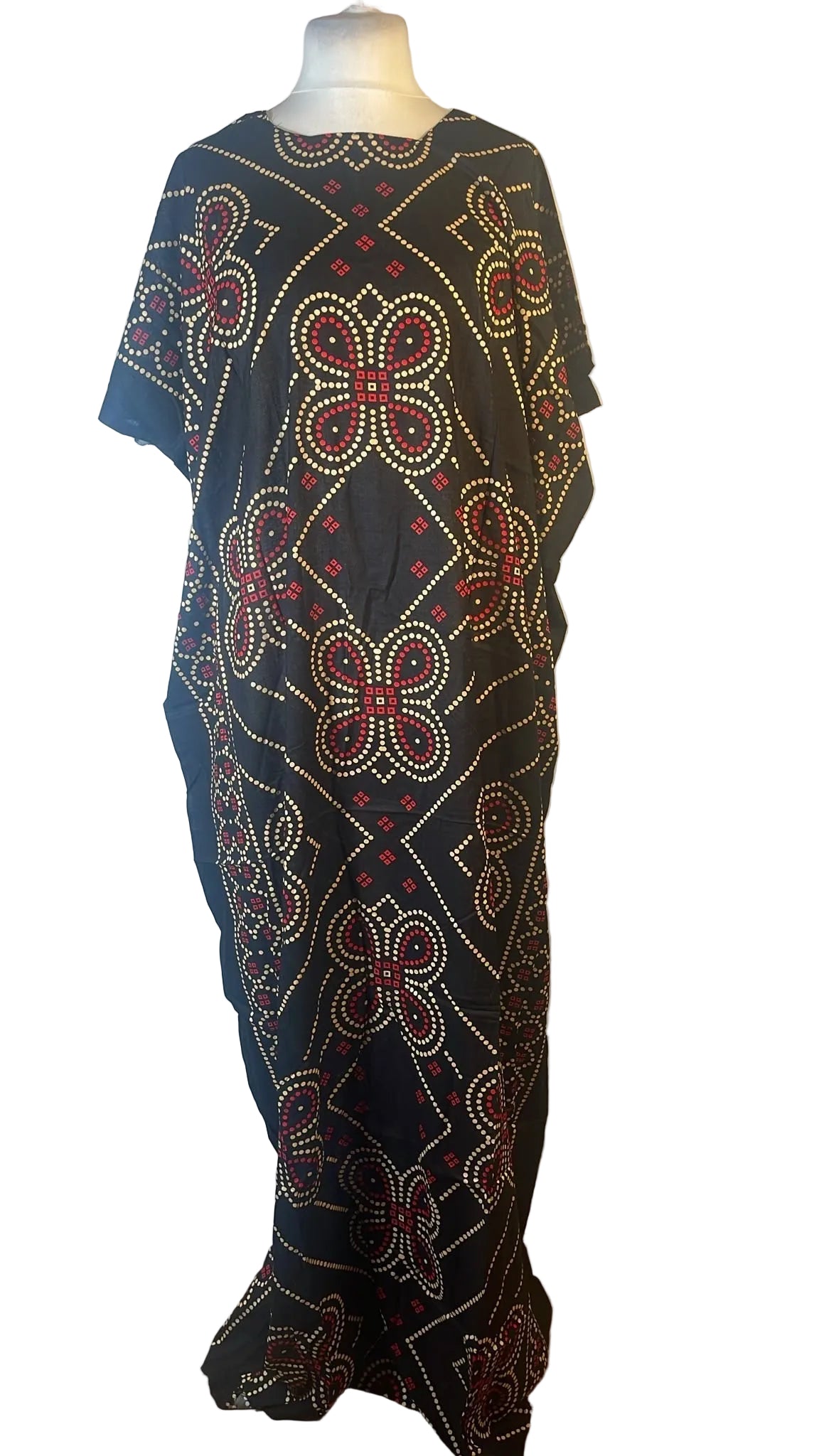 Dot Medallion Print Baati – Free Size | Black, Red & Green