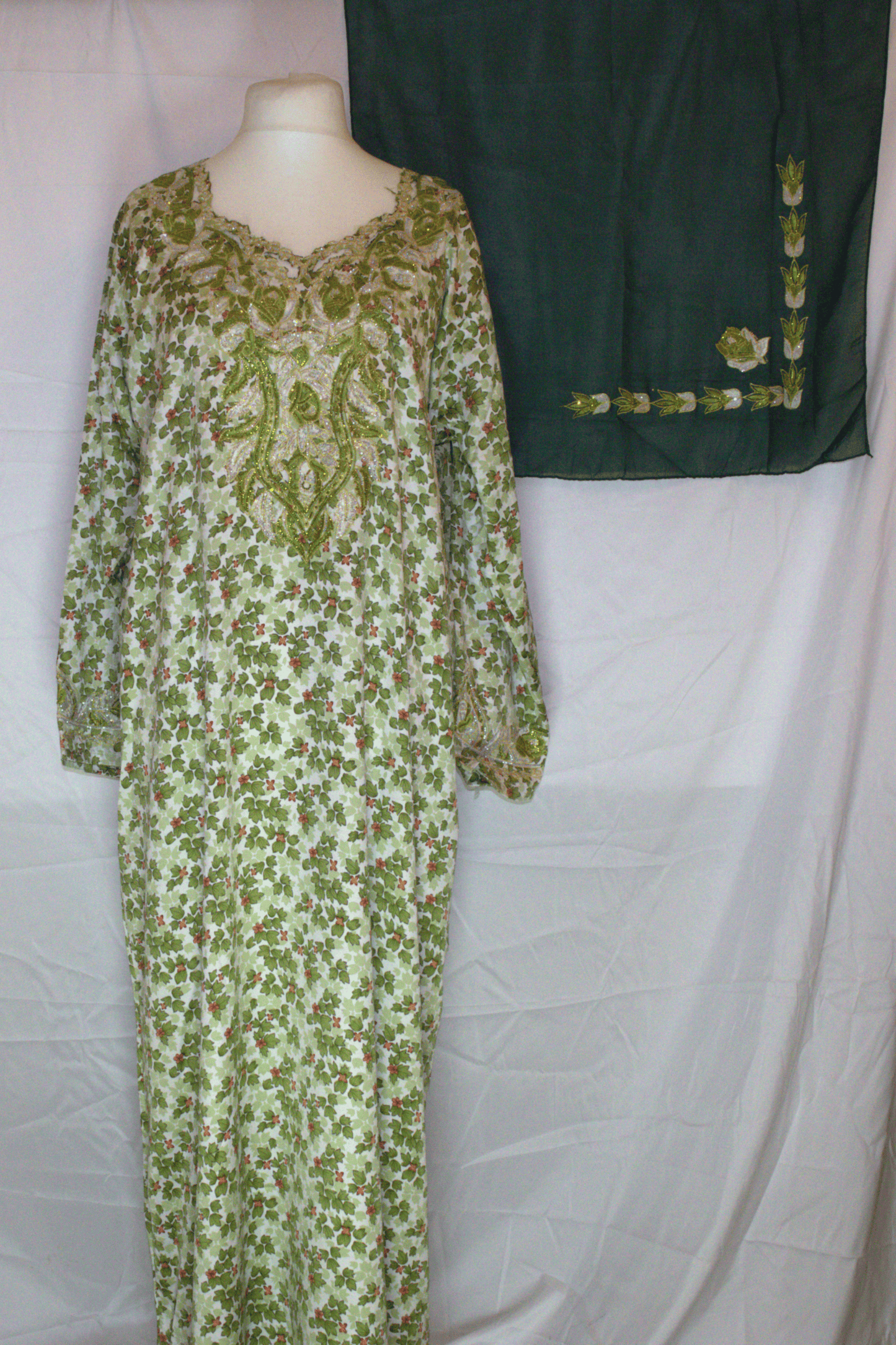 Floral Makhawir – Olive Green