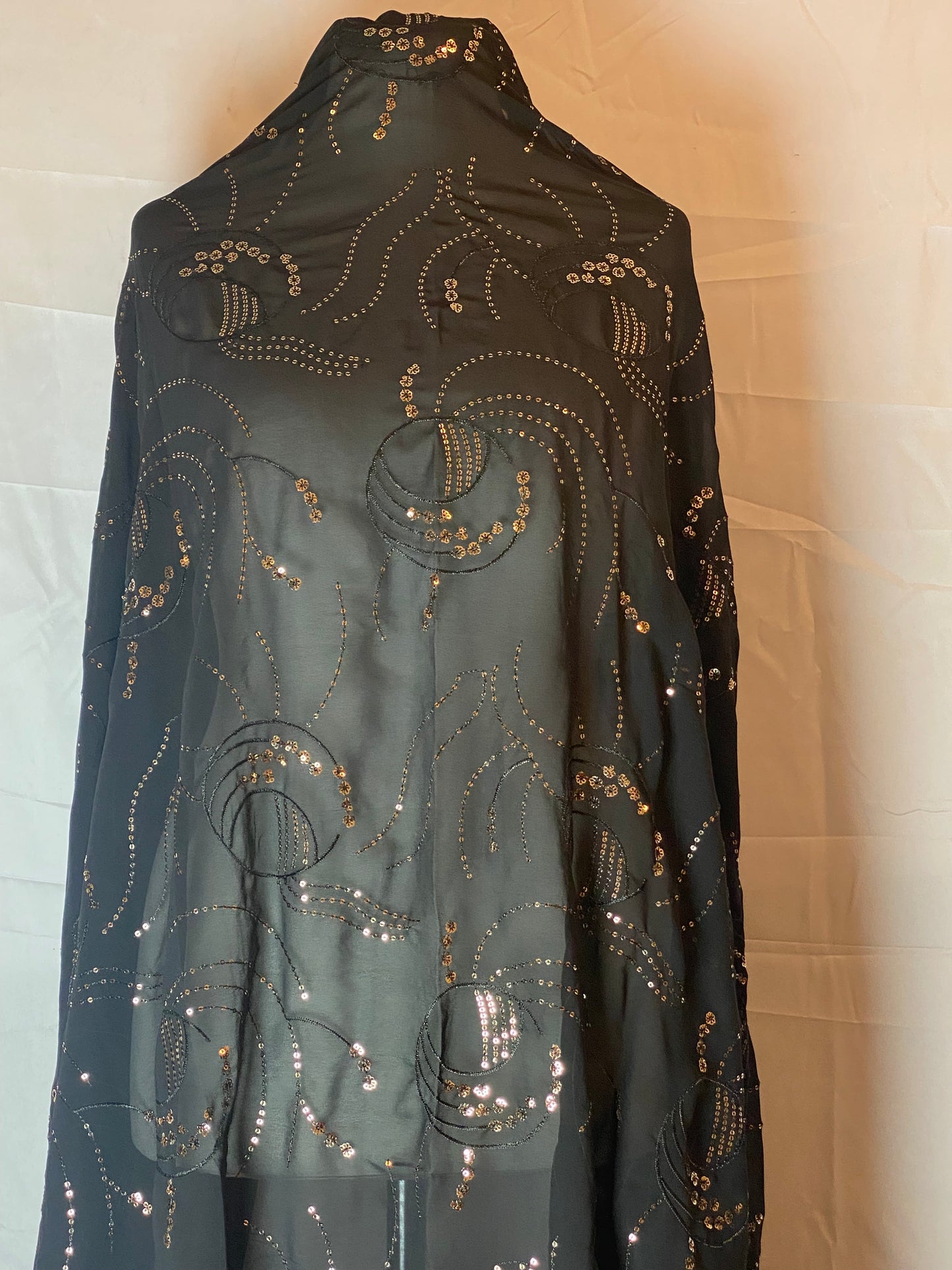 Somali Garbasaar – Black with Gold