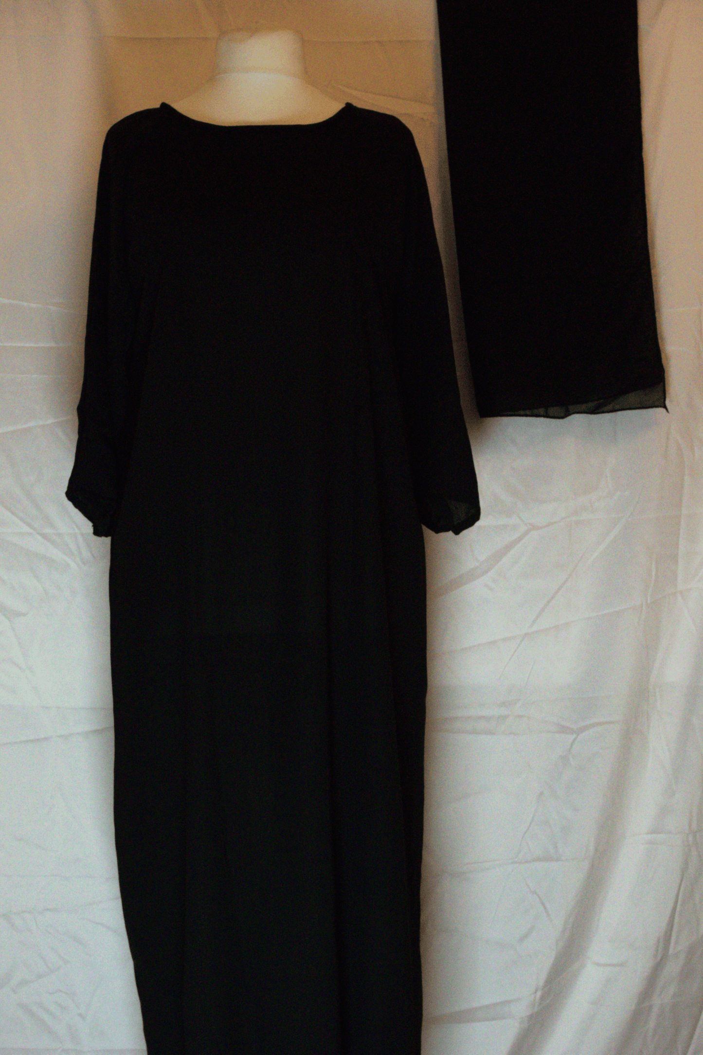 Panter Print Two-Piece Abaya Set with Black Headscarf