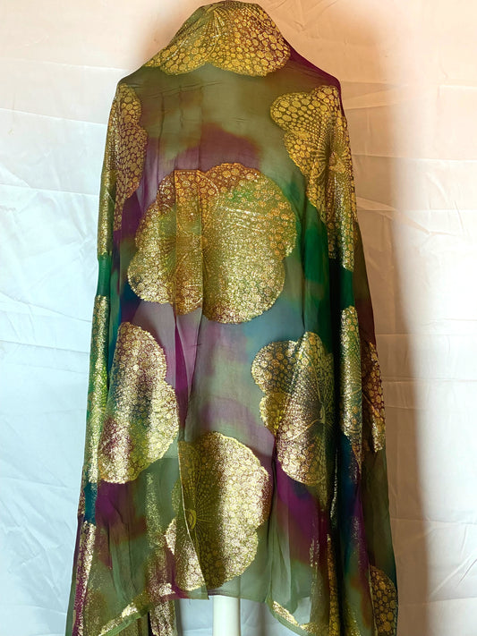 Regal Garbasaar with Gold Floral
