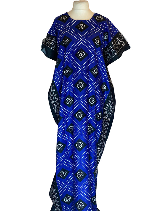 Blue and black patterned Somali Baati on a mannequin against a white background