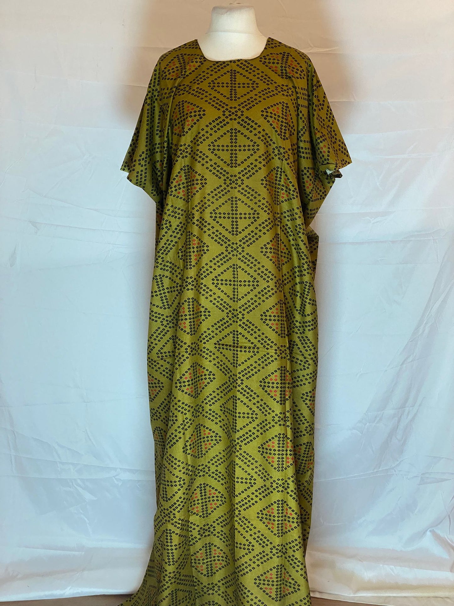 Traditional Somali Baati Home Dress – 2 colours
