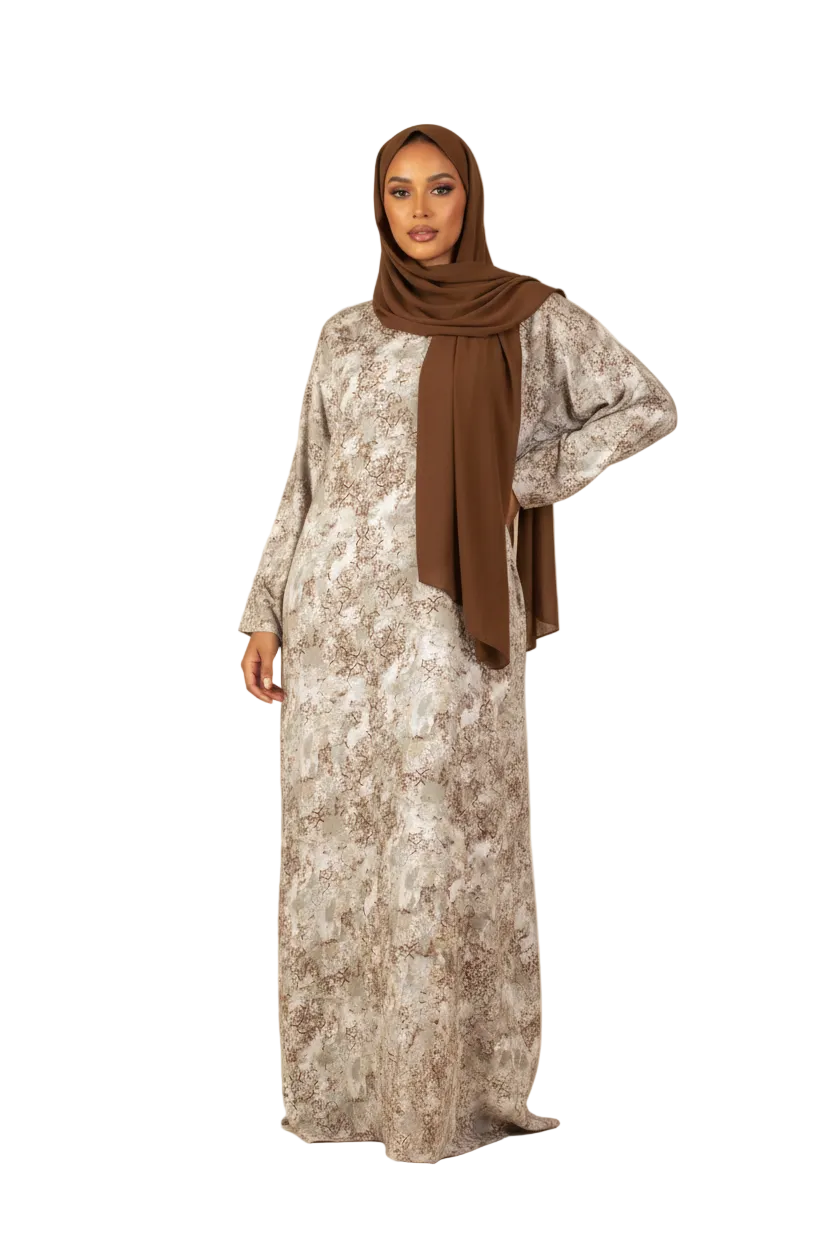 Somali model in brown and white Jalabeya